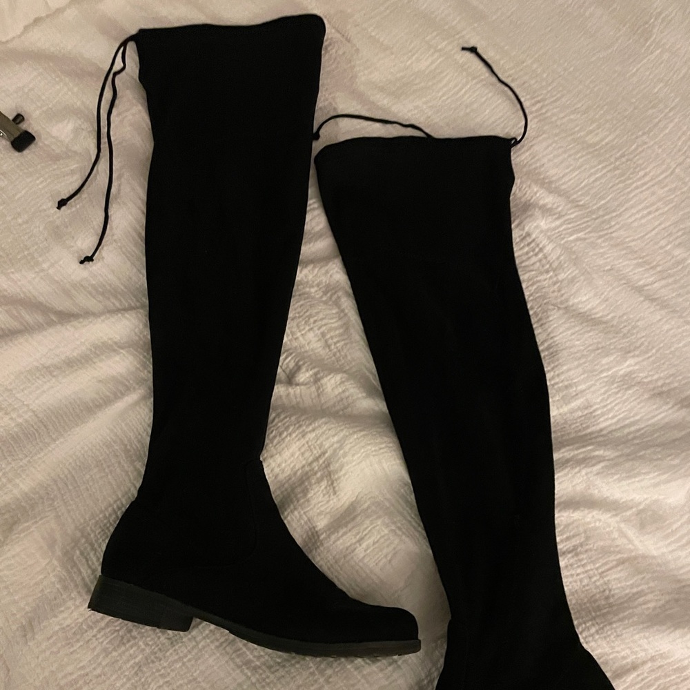 Thigh High Women’s Boots (Size 9 1/2)